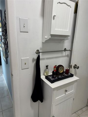 3431 NW 50th Avenue 305, Lauderdale Lakes, FL 33319