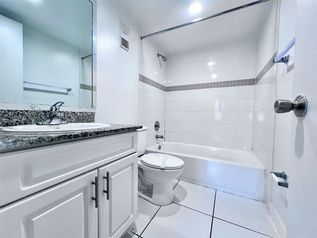 2580 NW 56th Avenue 700-409, Lauderhill, FL 33313