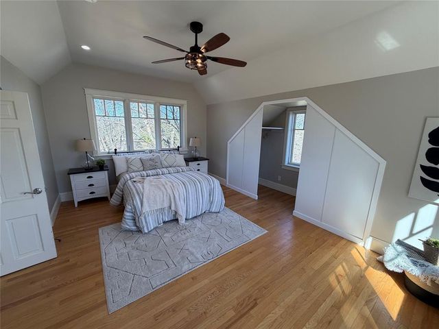 1527 Deerfield Road, Eau Claire, WI 54703