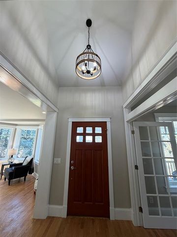 1527 Deerfield Road, Eau Claire, WI 54703