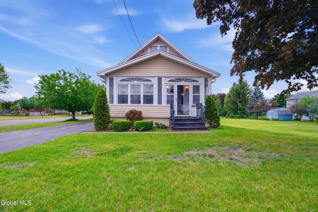 113 Mariaville Road, Rotterdam, NY 12306