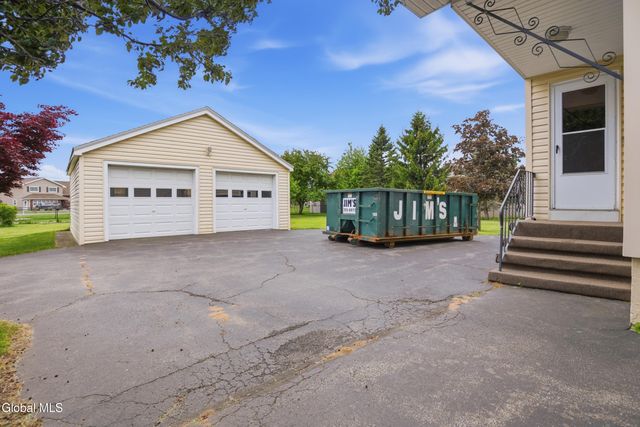 113 Mariaville Road, Rotterdam, NY 12306