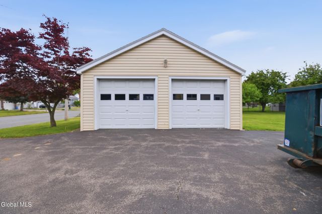 113 Mariaville Road, Rotterdam, NY 12306