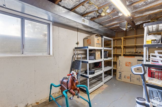 598 E BLUE SKY DR, Enoch, UT 84721