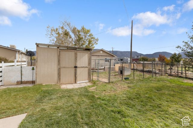 598 E BLUE SKY DR, Enoch, UT 84721