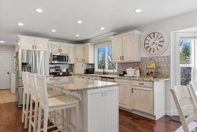 1948 N 2700 E, Layton, UT 84040