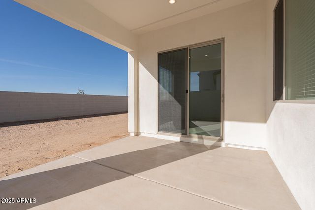 2333 E Foremaster Road, San Tan Valley, AZ 85140