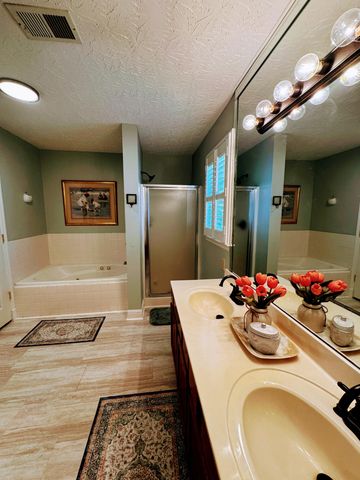 428 Amberley Drive, Lexington, KY 40515