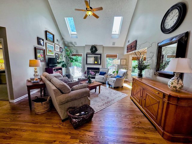 428 Amberley Drive, Lexington, KY 40515