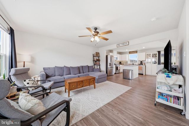 72 SNICKERS CT, Martinsburg, WV 25403