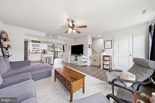 72 SNICKERS CT, Martinsburg, WV 25403