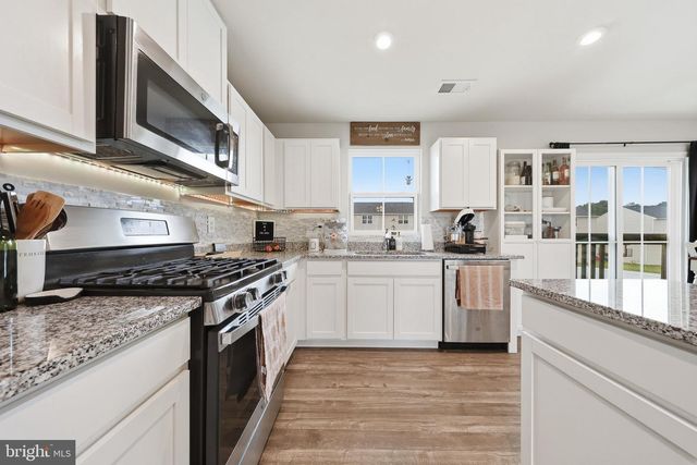 72 SNICKERS CT, Martinsburg, WV 25403