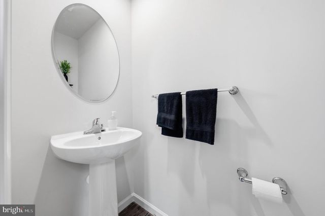 72 SNICKERS CT, Martinsburg, WV 25403