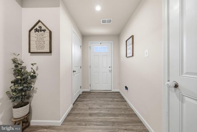 72 SNICKERS CT, Martinsburg, WV 25403