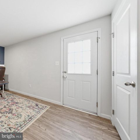 72 SNICKERS CT, Martinsburg, WV 25403