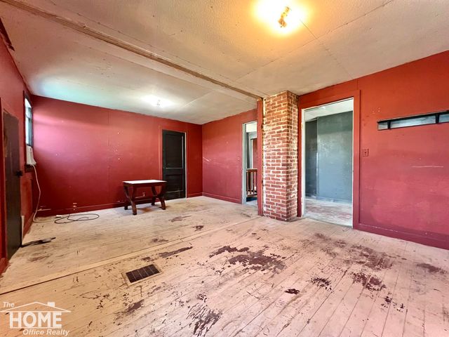 2687 N Geeck Road, Corunna, MI 48817