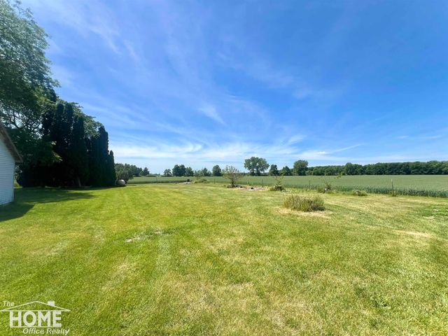 2687 N Geeck Road, Corunna, MI 48817
