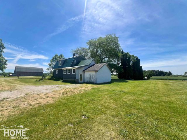 2687 N Geeck Road, Corunna, MI 48817
