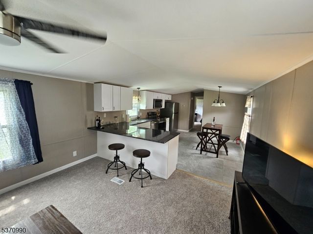 10 Clover Lane, White Twp., NJ 07823