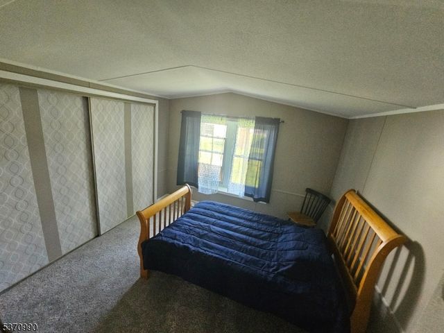10 Clover Lane, White Twp., NJ 07823