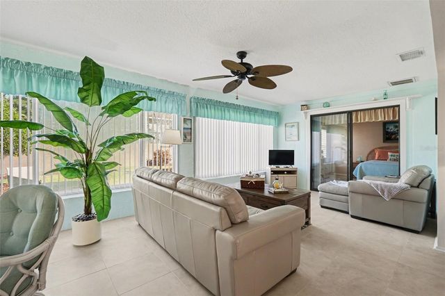 3529 OAK LAKE DRIVE, Palm Harbor, FL 34684