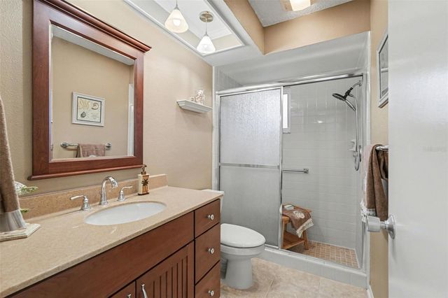 3529 OAK LAKE DRIVE, Palm Harbor, FL 34684