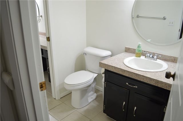 1280 Kentshire Drive, Centerville, OH 45459