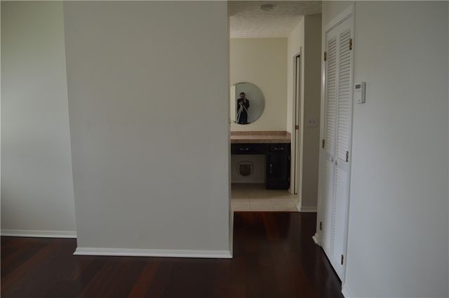 1280 Kentshire Drive, Centerville, OH 45459