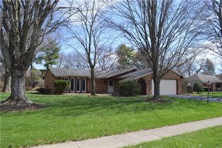 1280 Kentshire Drive, Centerville, OH 45459