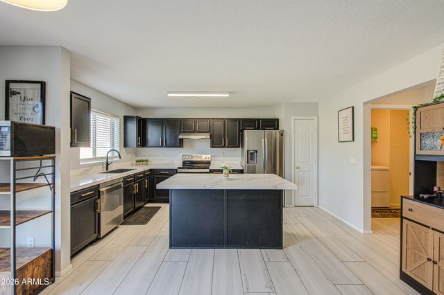 23756 W PECAN Road, Buckeye, AZ 85326