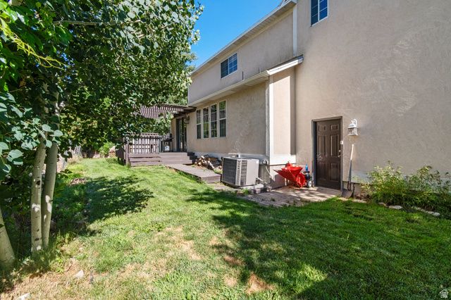 466 E 3460 N, North Ogden, UT 84414