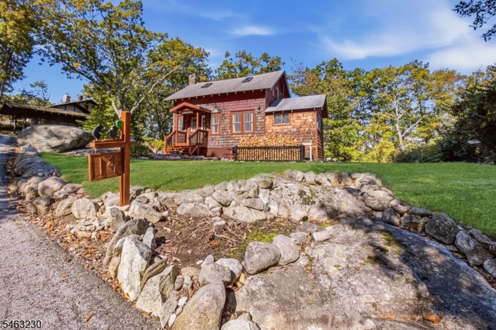 14 Saugtaug Trl, Byram Twp., NJ 07821 — photo 3