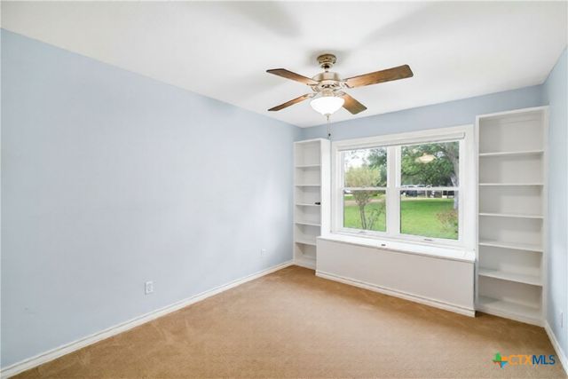 83 Lakeoak, Victoria, TX 77905