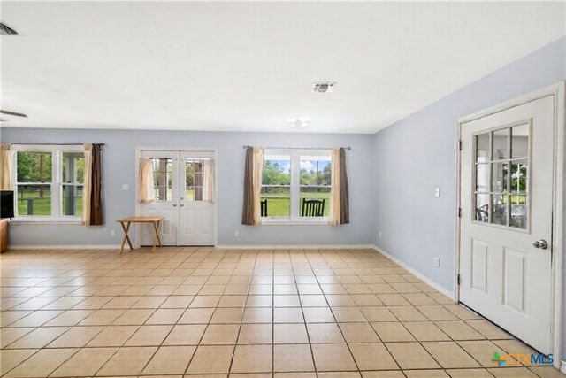 83 Lakeoak, Victoria, TX 77905