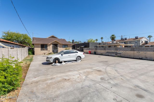 1313 W MCDOWELL Road W 2, Phoenix, AZ 85007
