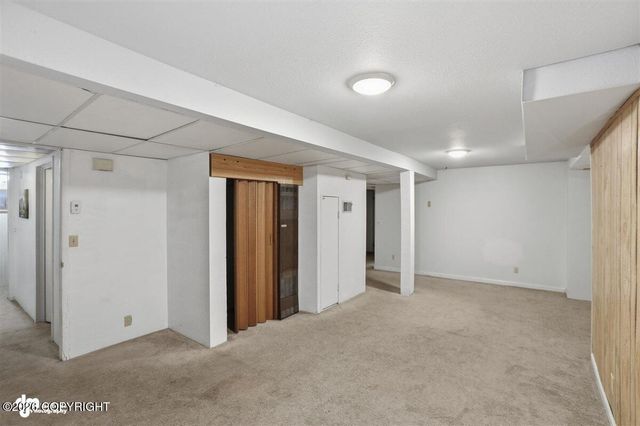 5631 E 115th Avenue, Anchorage, AK 99516