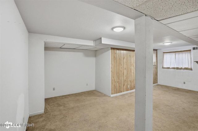 5631 E 115th Avenue, Anchorage, AK 99516