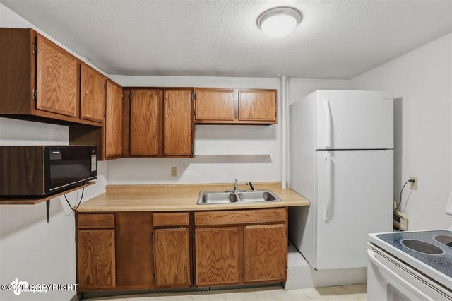 5631 E 115th Avenue, Anchorage, AK 99516