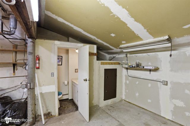 5631 E 115th Avenue, Anchorage, AK 99516