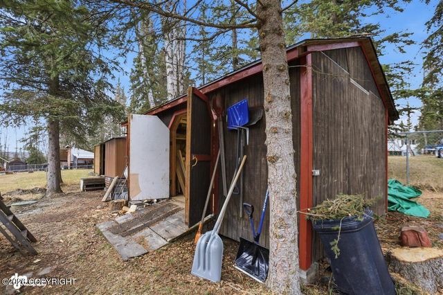 5631 E 115th Avenue, Anchorage, AK 99516