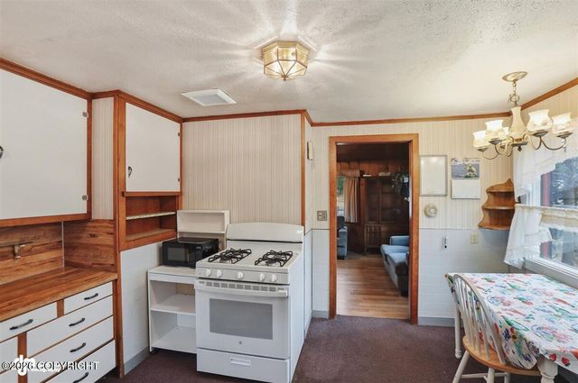 5631 E 115th Avenue, Anchorage, AK 99516