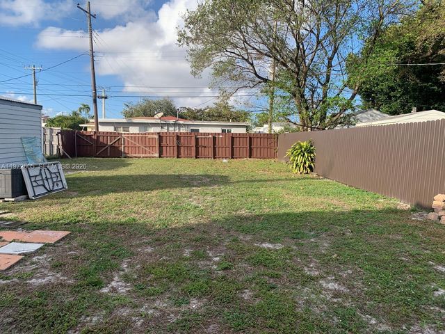 2131 Arthur St 0, Hollywood, FL 33020