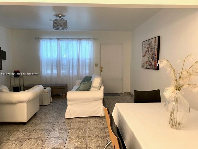 2131 Arthur St 0, Hollywood, FL 33020