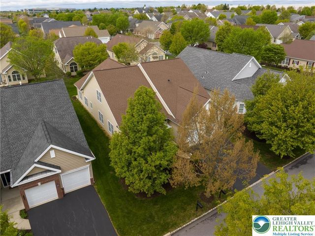 6515 Betsy Ross Circle, Bethlehem City, PA 18017