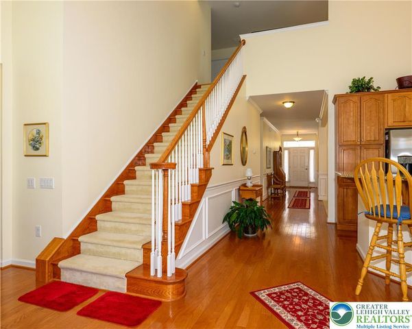 6515 Betsy Ross Circle, Bethlehem City, PA 18017