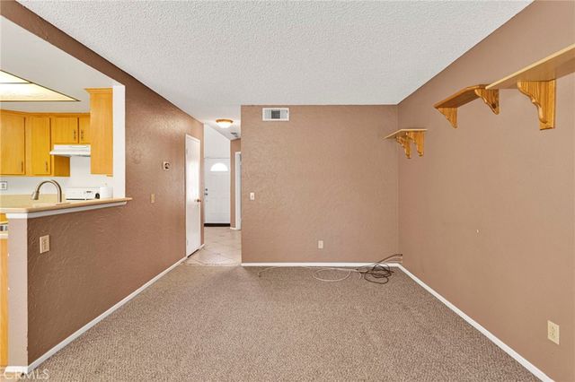 14553 Golden Trail, Victorville, CA 92392
