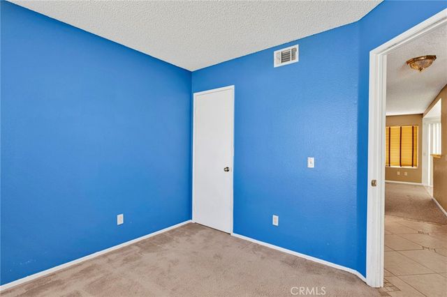 14553 Golden Trail, Victorville, CA 92392