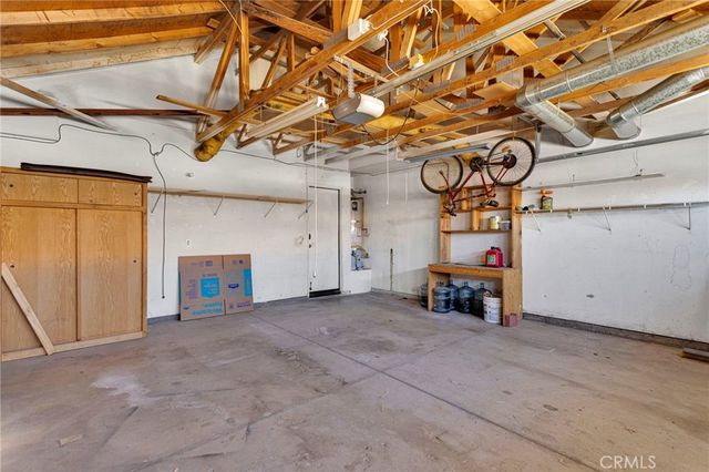 14553 Golden Trail, Victorville, CA 92392