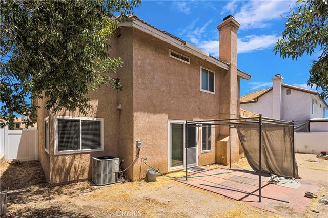 14553 Golden Trail, Victorville, CA 92392