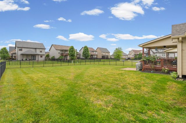 1141 Old Duke Dr, Clarksville, TN 37043